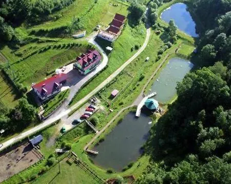 Gospodarstwo Agroturystyczne Na Gorce Myczkowce Eksteriør bilde